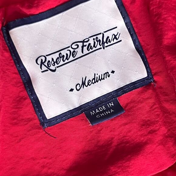 Reserve Fairfax Size Medium Red Never Give Up Shell Chevron Windbreaker Zipper - Picture 8 of 9
